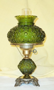 Smith/Imperial Green Daisy & Button 17" Lamp